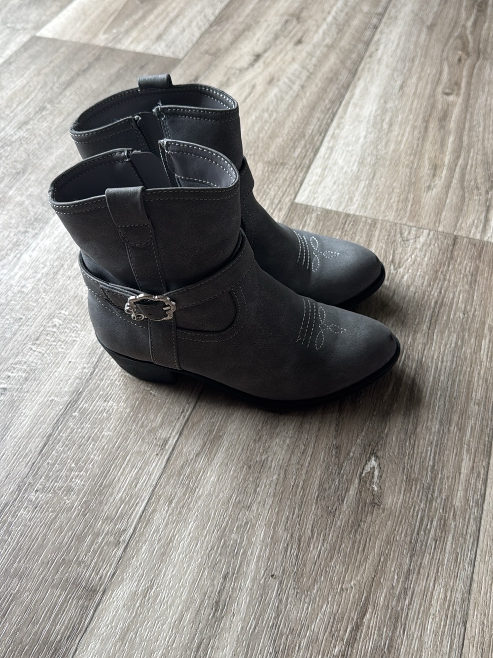 Girls Grey Suede Ankle Boots with Buckle